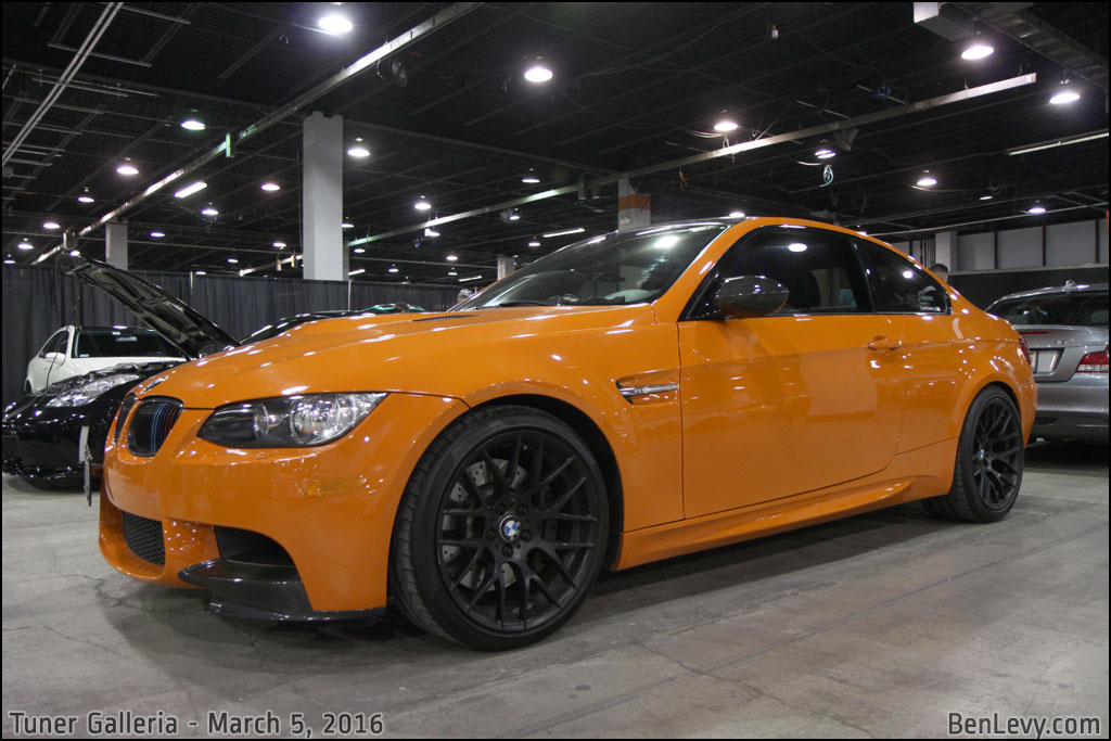 Orange E92 BMW M3