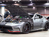 Nissan 370Z with CF fenders