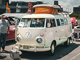 Cream 1967 Volkwagen Bus at Chi-Town Kruze