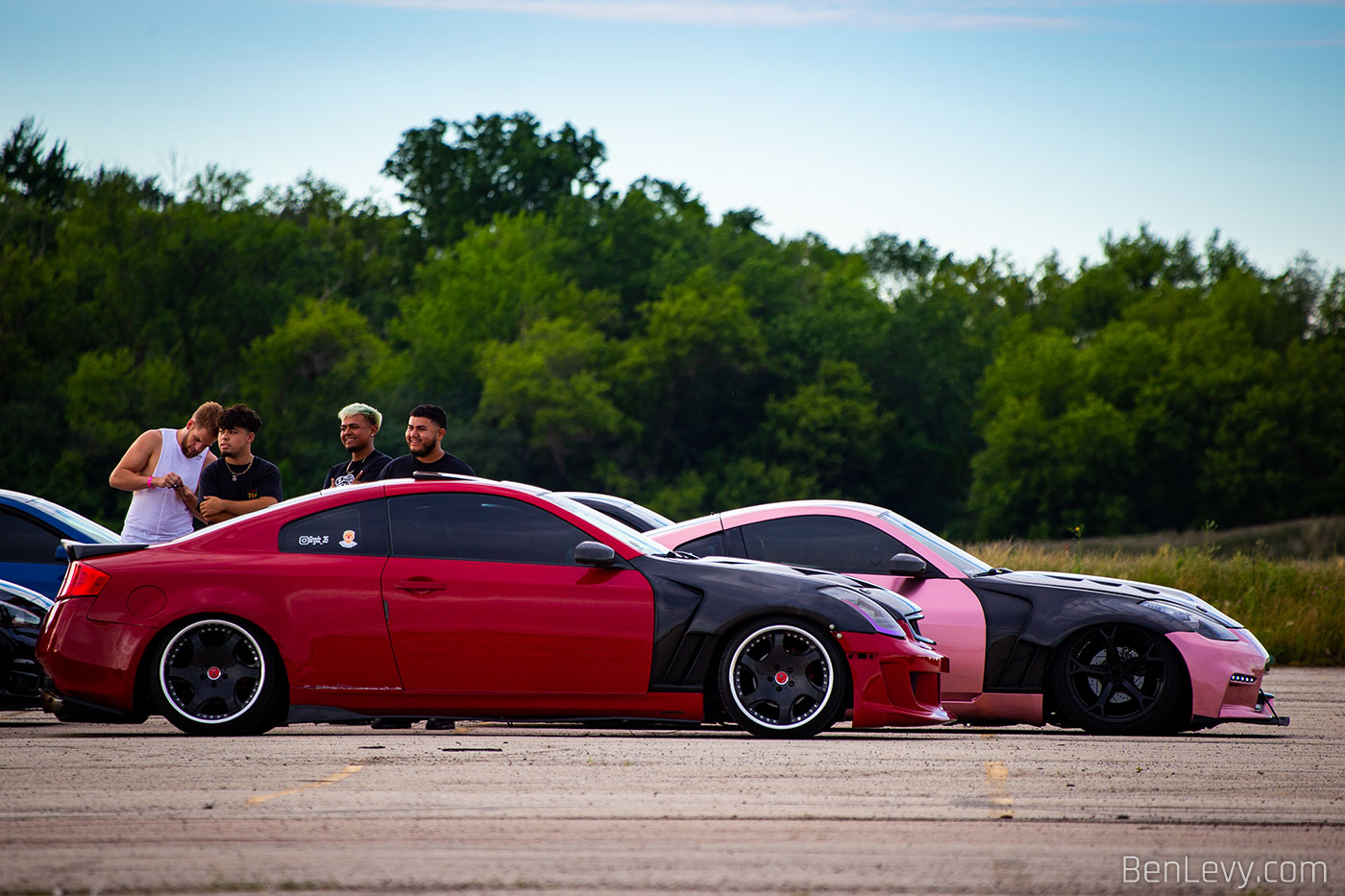 Infiniti G35 and Nissan 350Z after the Slammedenuff Chicago Car Show