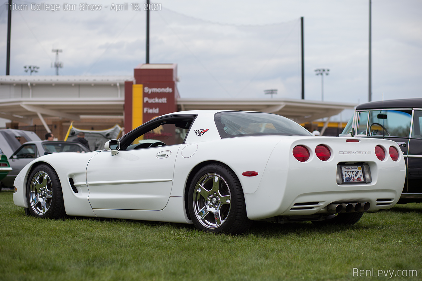 White C5 Corvette at Triton College Car Show