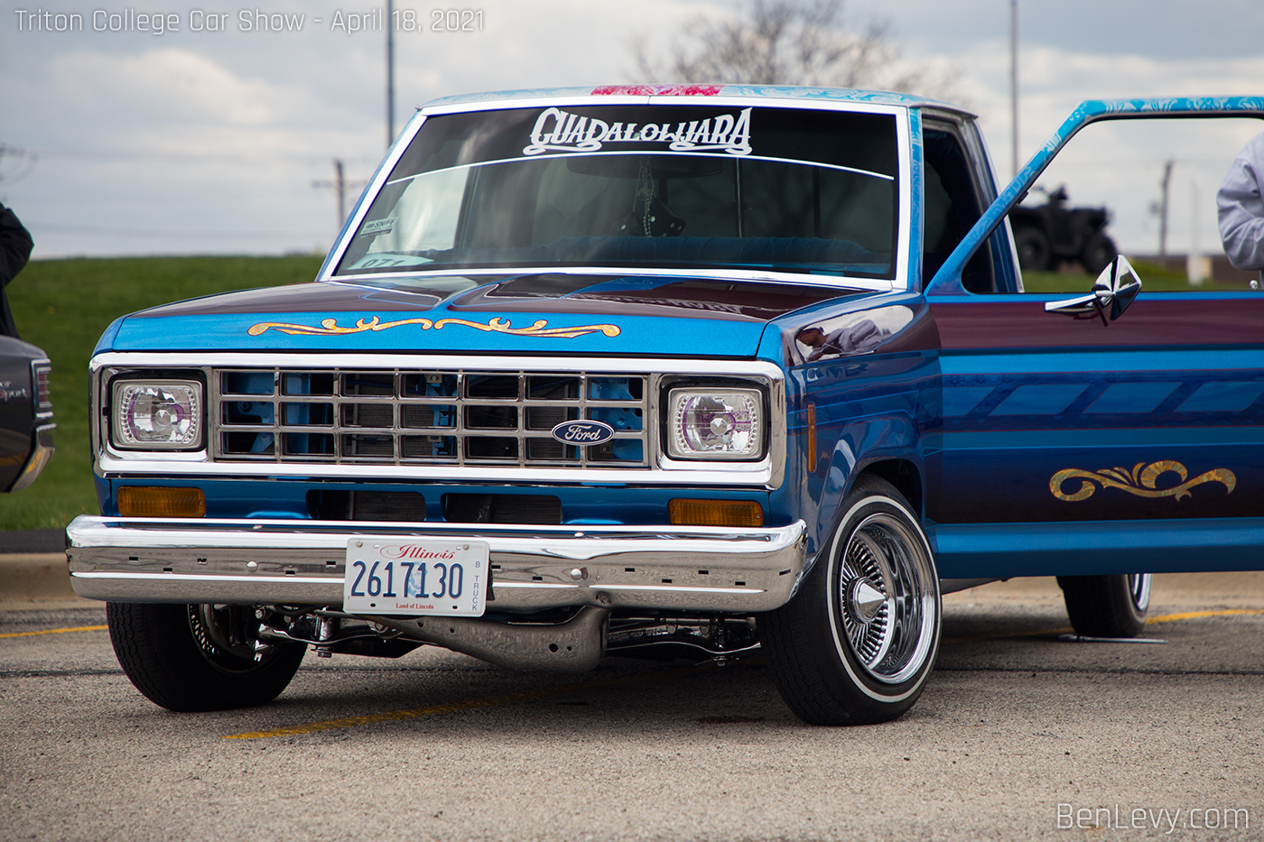 Lowrider Ford Pickup