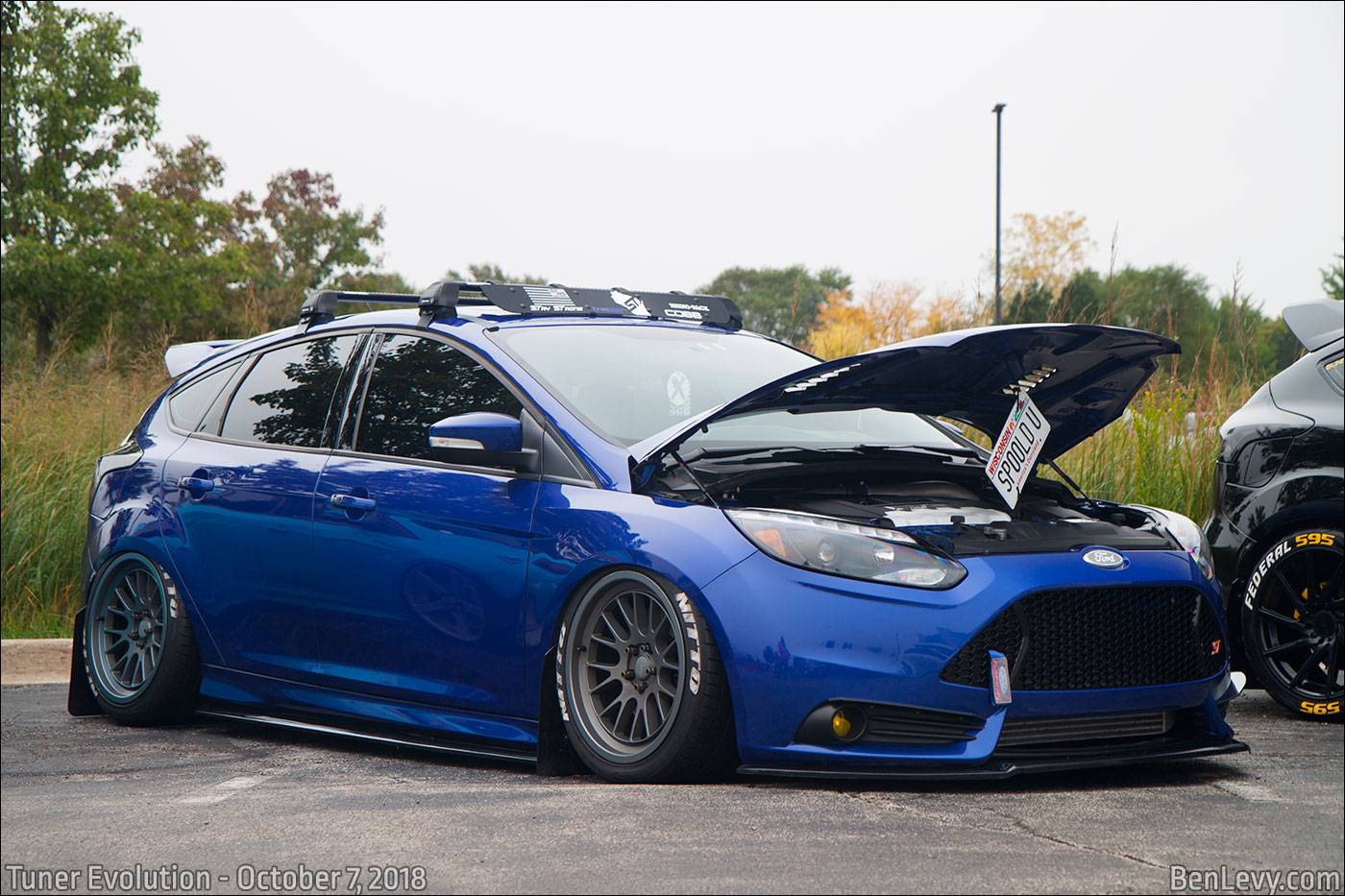 Blue Ford Focus ST