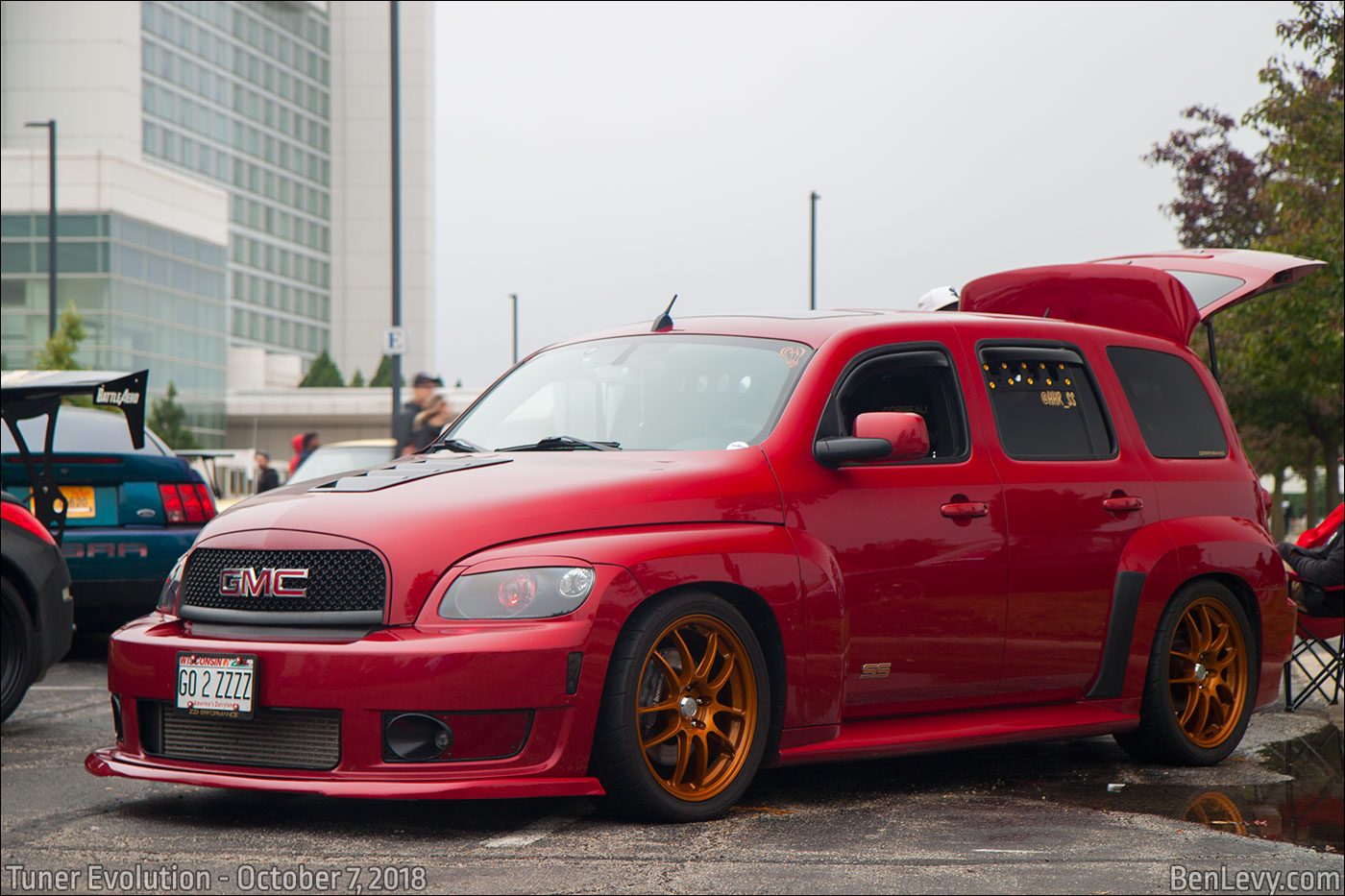 Red Chevy HHR SS