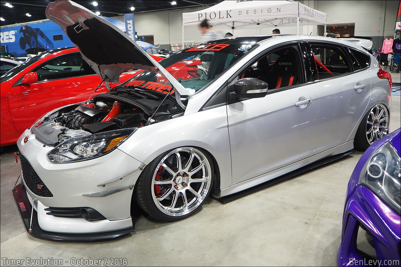 Silver Ford Focus ST