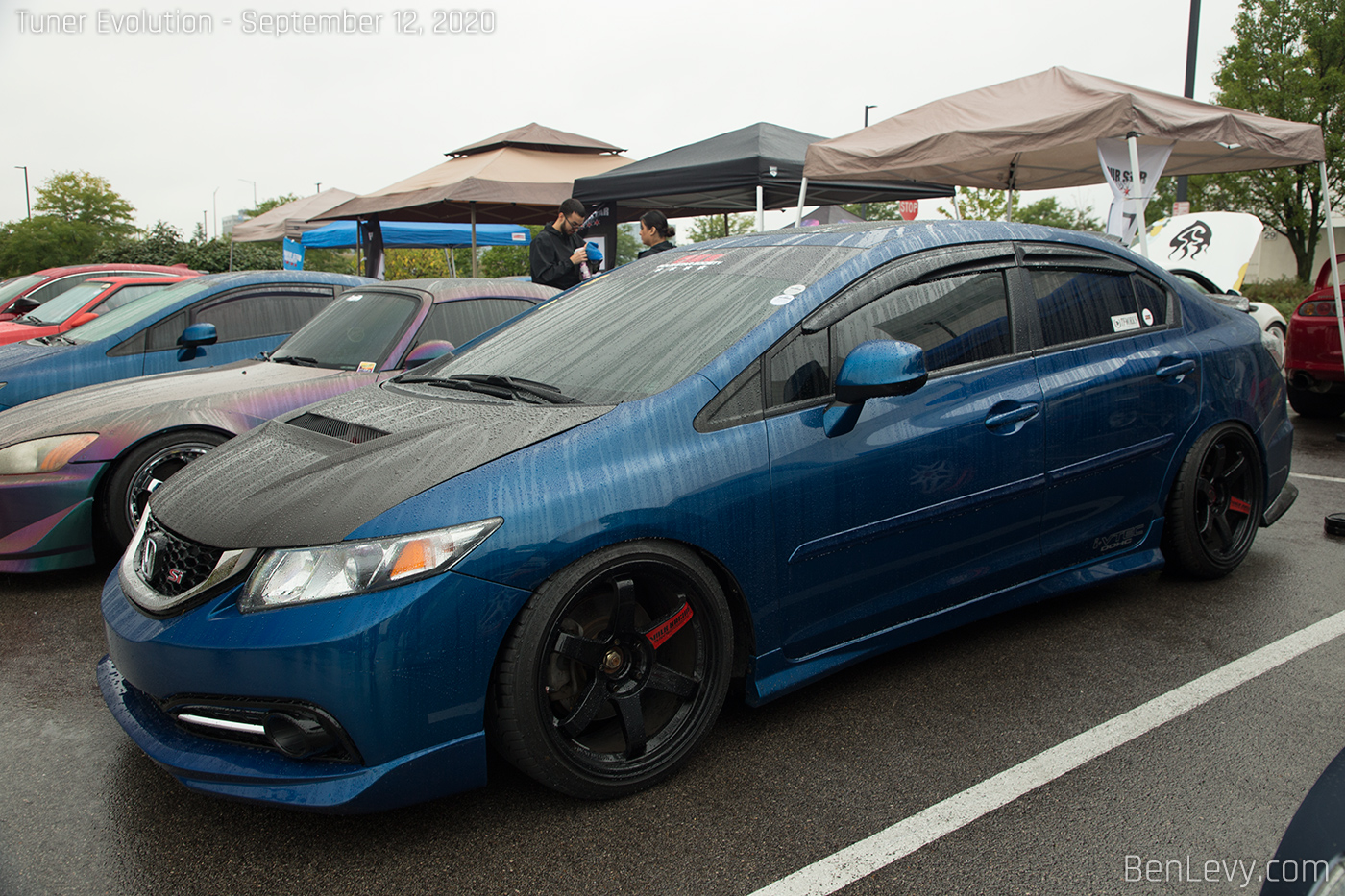 Blue Honda Ciivc Si with Volk Racing Wheels