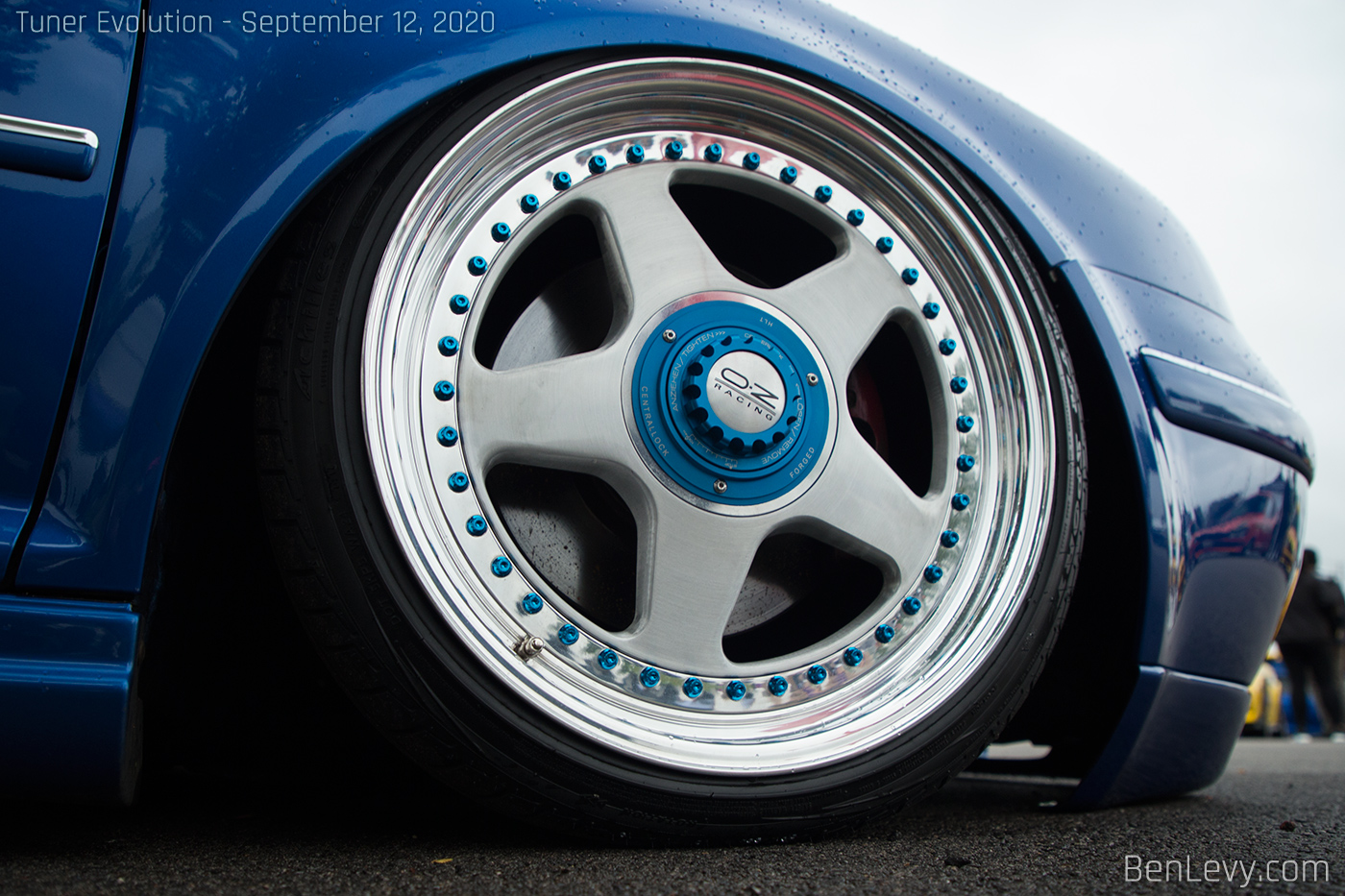 OZ Racing Futura Centerlock Wheel on Volkswagen Jetta GLI