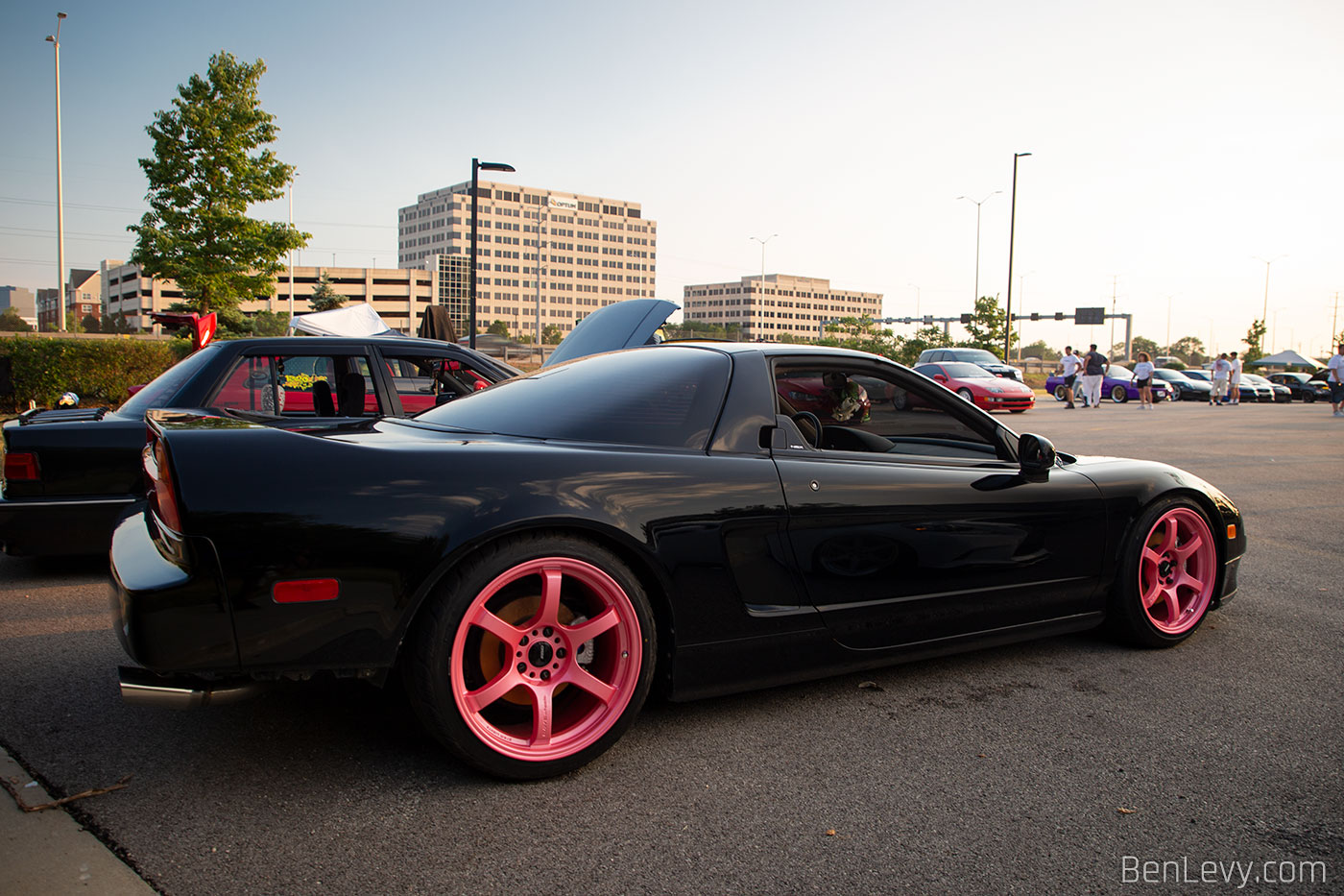 Black Acura NSX on Pink Wheels