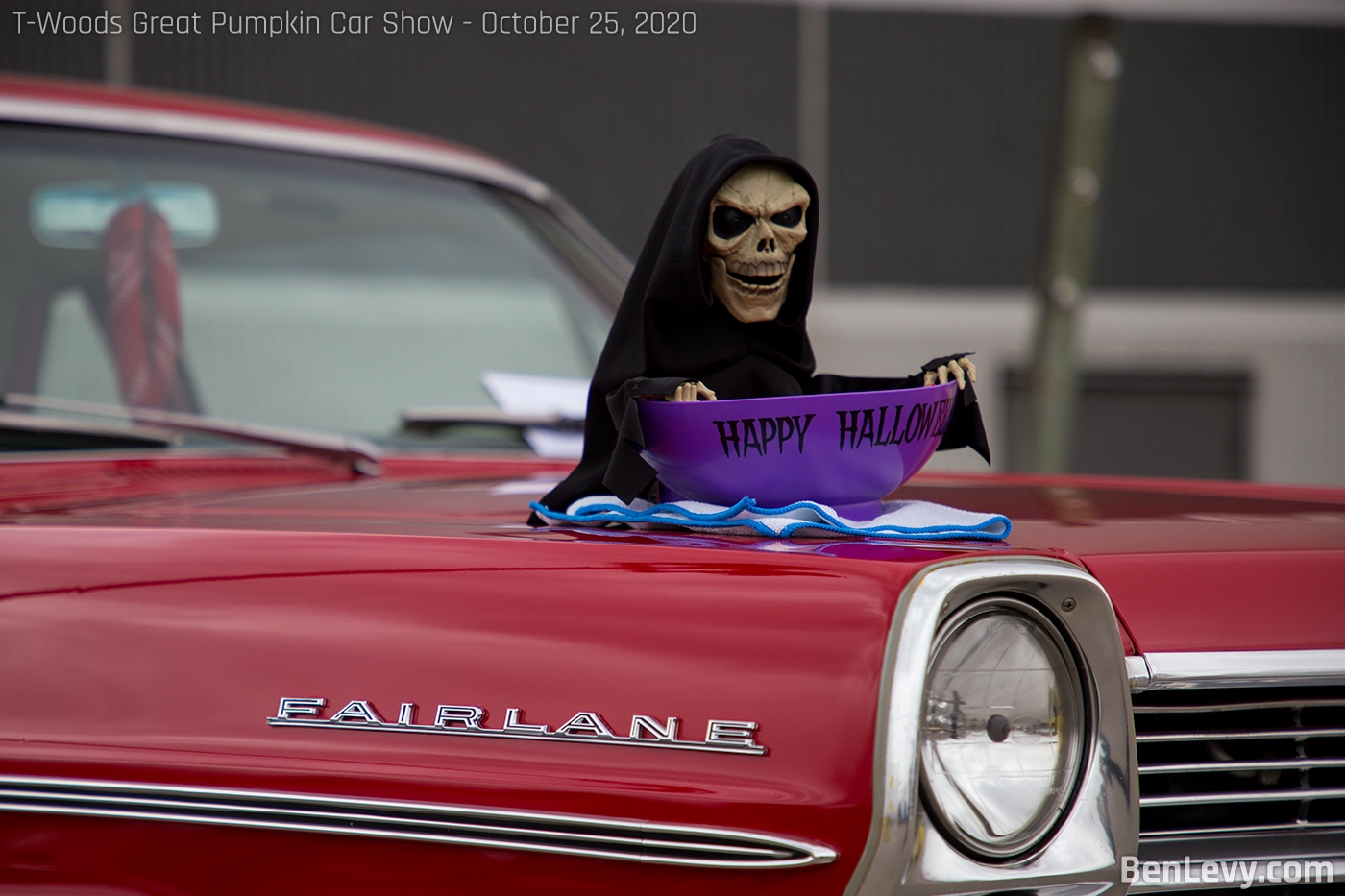 Halloween Skeleton on Ford Fairlane