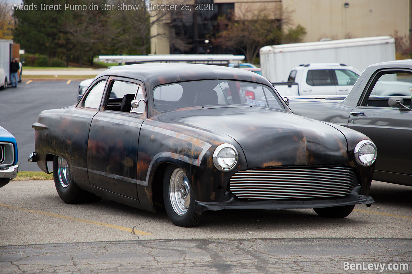 Custom 1950 Shoebox Ford