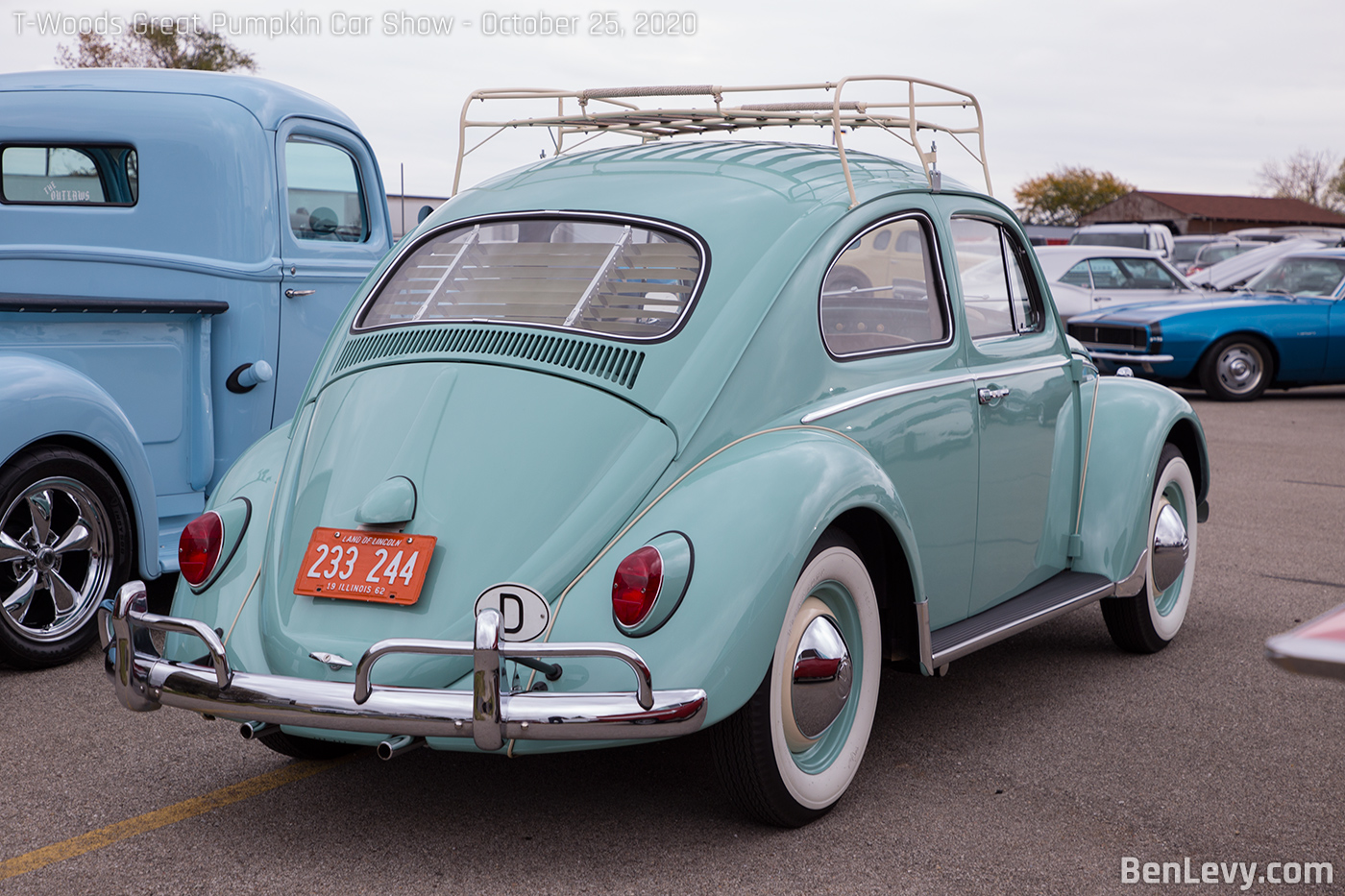 Seafoam 1962 Volkwagen Beetle