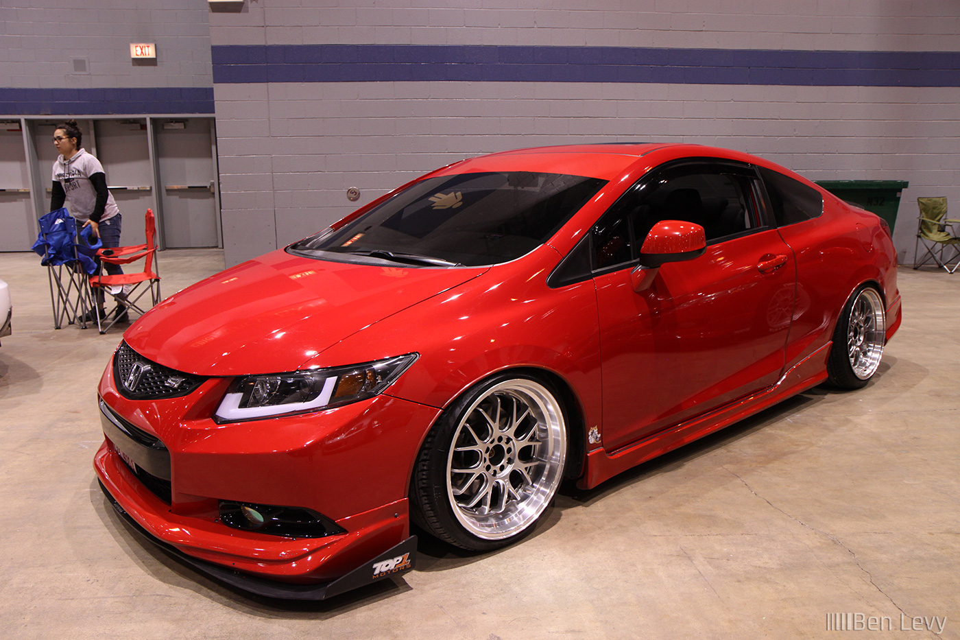 Red Civic Si coupe