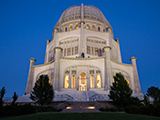 The Bahá'í House of Worship in Wilmette in the evening