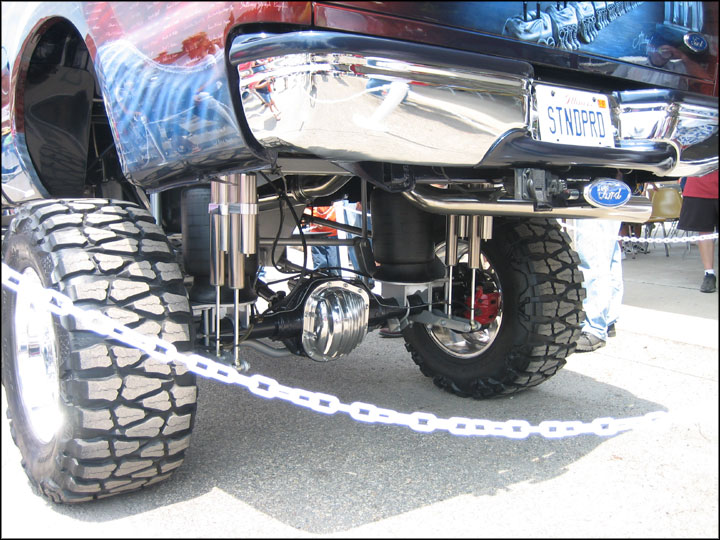 F-350 with Custom Suspension