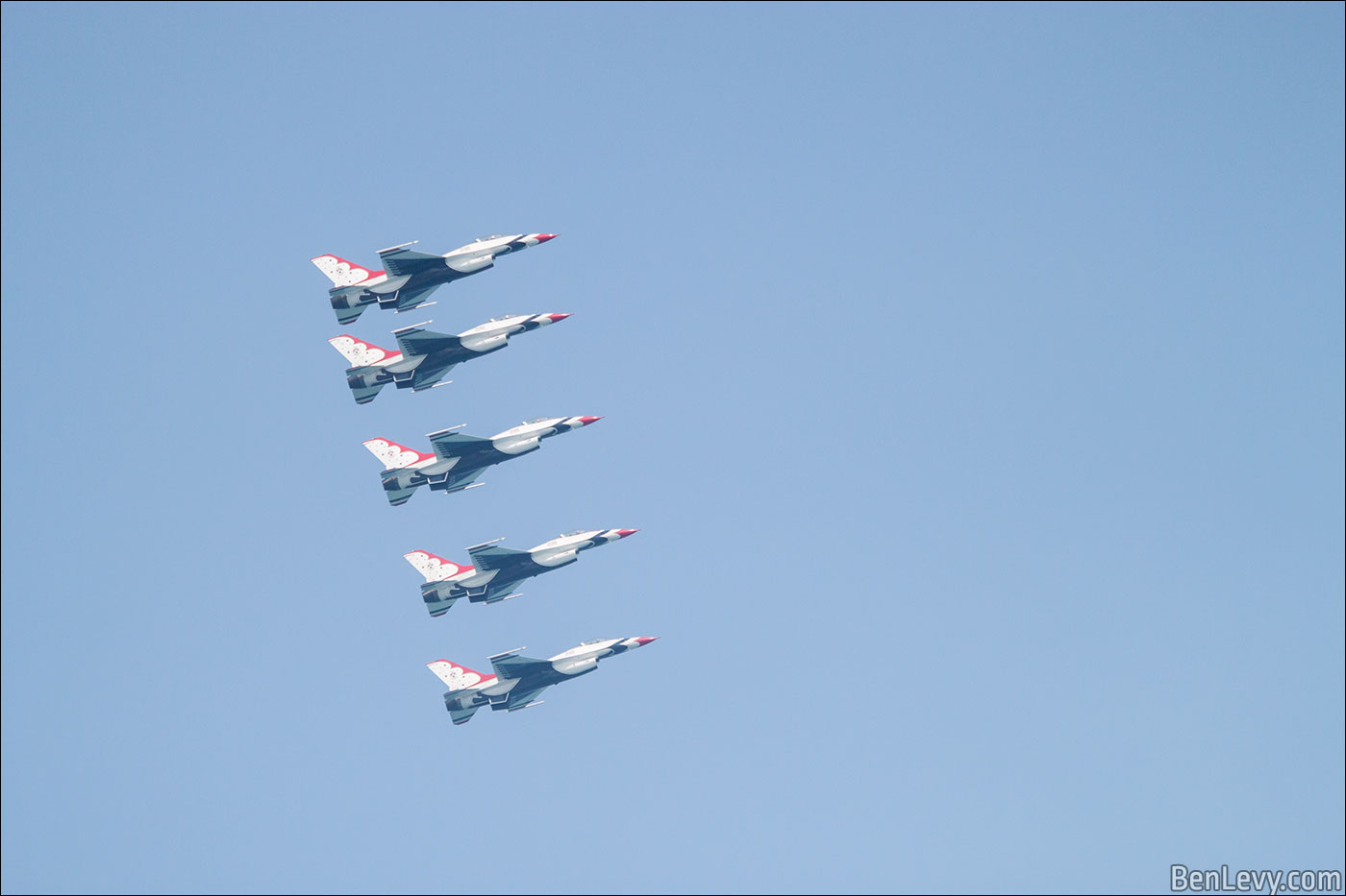 USAF Thunderbirds all lined up
