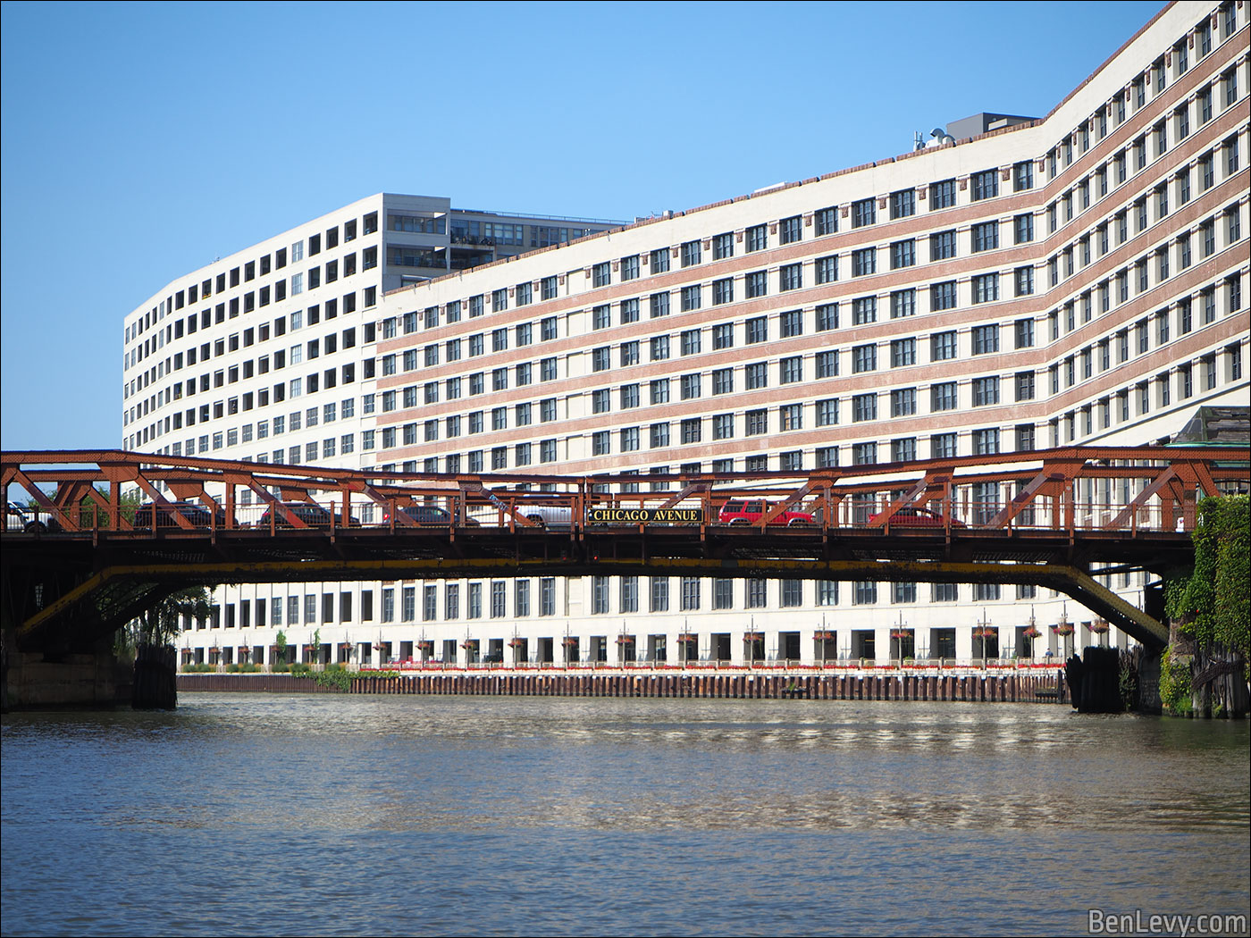 Chicago Avenue Bridge