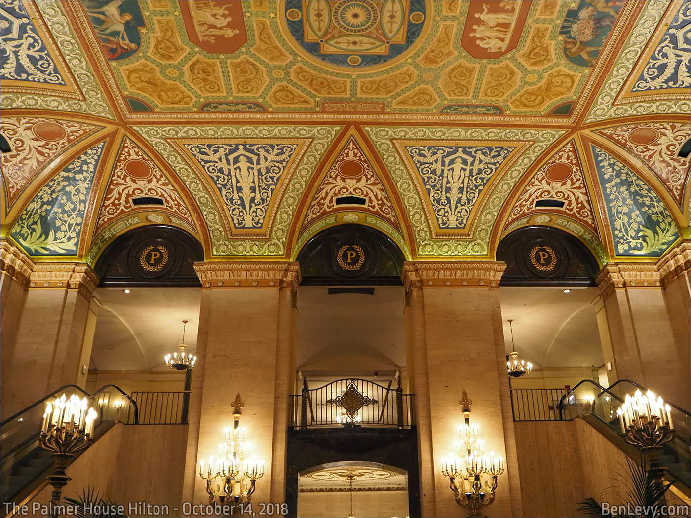 Ceiling of the lobby of the Palmer House Hilton